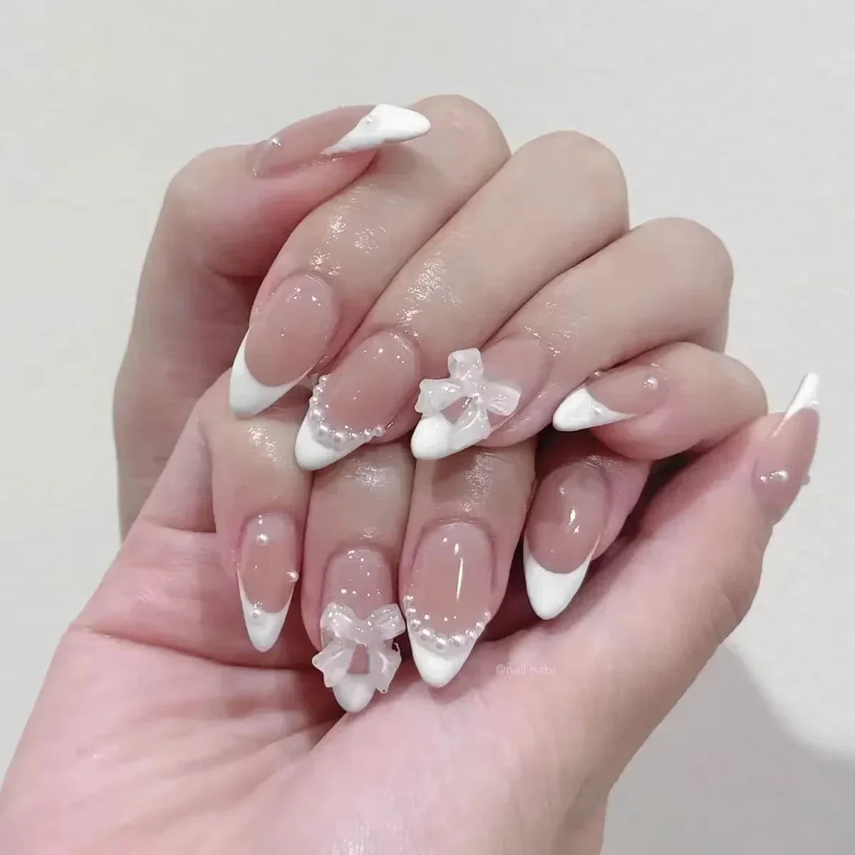 Strawberry & Bear Themed Fake Nails-15